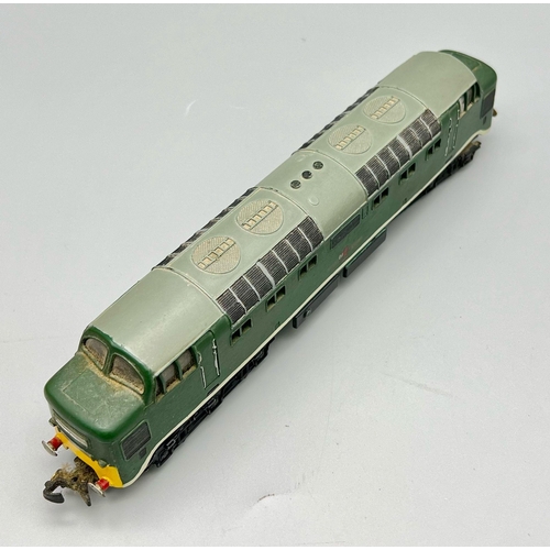 185 - A Vintage Hornby Dublo (2232) 2-Rail Diesel Electric Model Locomotive. In good condition - in origin... 