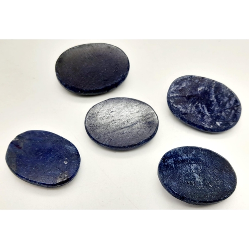 569 - A 91.60ct of 5pcs Faceted Blue Sapphire Gemstones, in Oval Shapes cut.