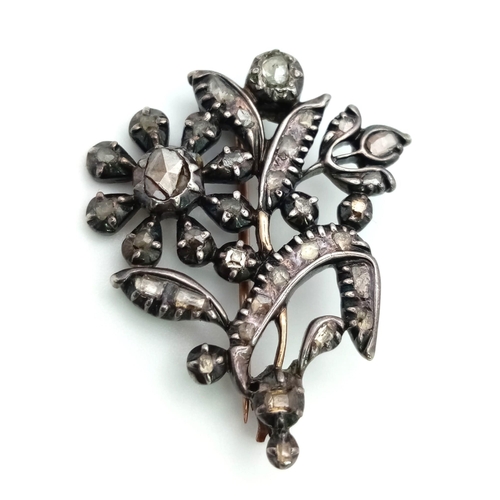 226 - An Early Georgian 18th Century Diamond Floral Brooch Set In Gold and Silver Topped. 4cm. 11.27g tota... 