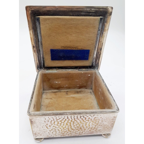 652 - WW2 German Trinket Box with Luftwaffe Eagle.