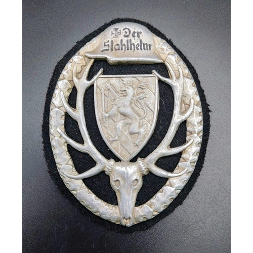 831 - WW1 German War Veterans (Der Stahlhelm) Hunting Club Badge.