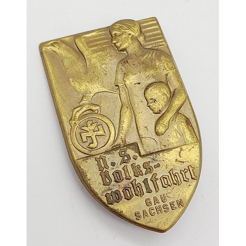 866 - 3rd Reich N.S Volkswohlfarht (People’s Welfare Organisation) Tinnie Badge.