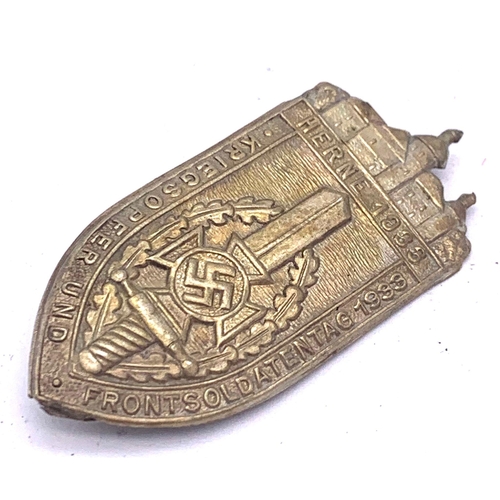 837 - 3rd Reich Veterans Day Tinnie Badge. Dated 1933.