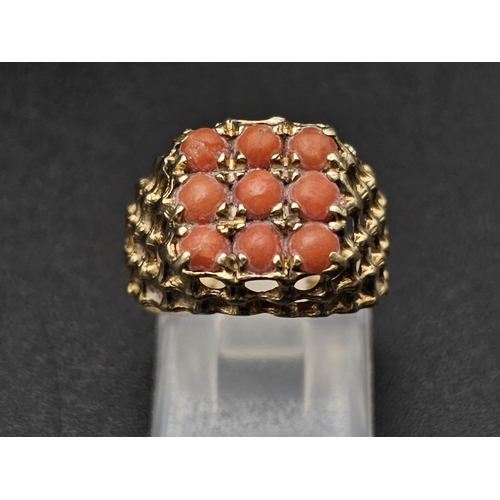 1290 - 9k yellow gold coral set filigree ring 4g size J1/2