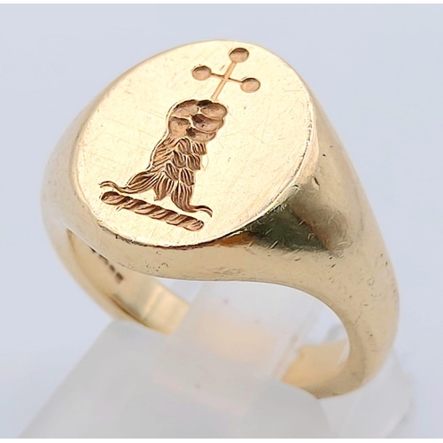 110 - 9K YELLOW GOLD SEAL ENGRAVED SIGNET RING. 10.3G SIZE L