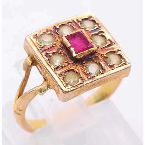 194 - A vintage 18 K rose gold ring with a ruby and eight old cut yellow sapphires. Ring size: J, weight: ... 