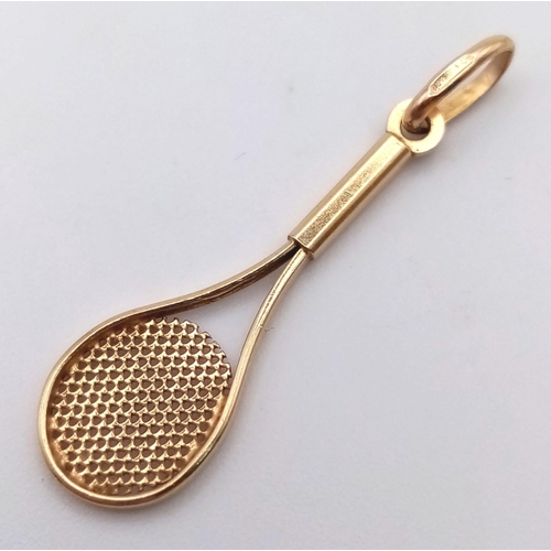 819 - 9K YELLOW GOLD TENNIS RACKET CHARM 0.8G