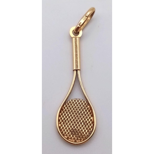 819 - 9K YELLOW GOLD TENNIS RACKET CHARM 0.8G