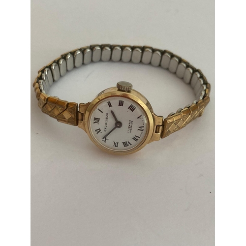 294 - Vintage Ladies 9 carat GOLD EXCALIBUR WRISTWATCH.17 Jewels incabloc Swiss Made. Having 9 carat GOLD ... 