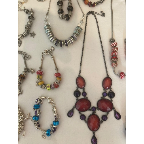 300 - Selection of quality costume Jewellery to include M&S, Next etc, together with a collection of Neckl... 