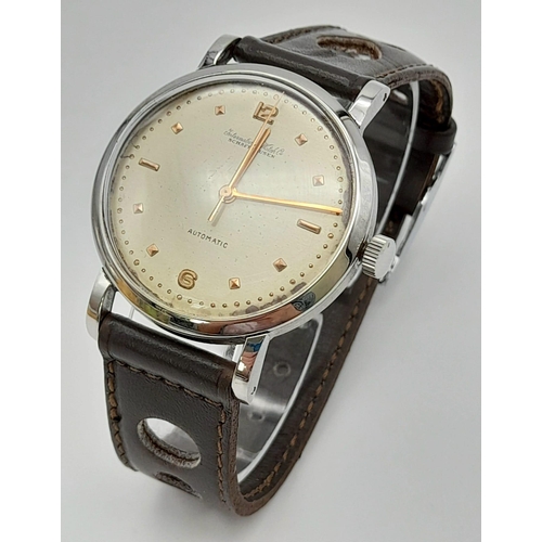 288 - A stainless steel International Watch Company watch. Case 34 mm, cream coloured dial with gold tone ... 