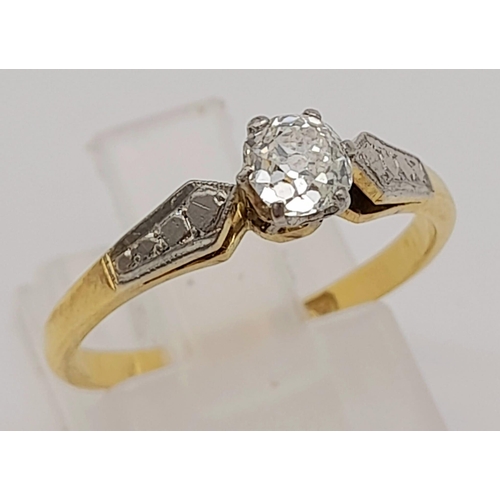 1016 - An Antique 18K Yellow Gold, Platinum and Old-Cut Diamond Ring. 0.4ct (approx). Size M. 2.36g total w... 