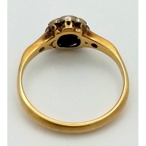 138 - An 18 K yellow gold and platinum vintage ring with a cluster of diamonds. Ring size: M, weight: 2.8 ... 