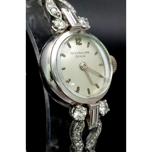 274 - A fabulous 18 K white gold and diamonds PATEK PHILIPPE ladies watch. Case diameter 18 mm, mechanical... 