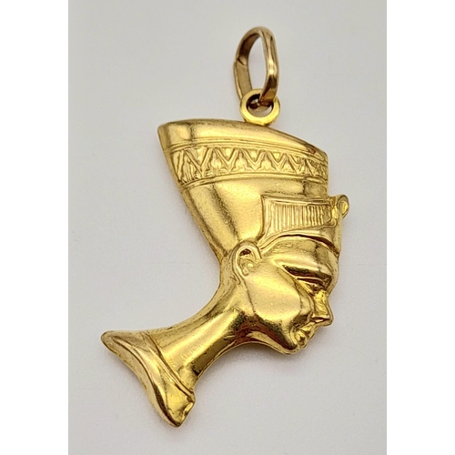 854 - 9K YELLOW GOLD NEFERTITI CHARM 1.6G