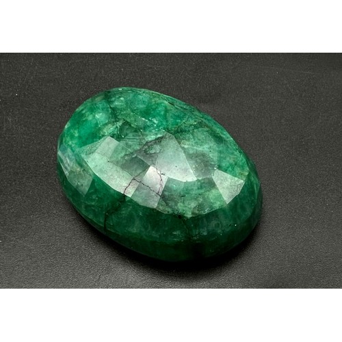 1363 - A 386.20ct Natural, Oval shaped, Earth Mined Emerald. Comes with GLI Certificate.