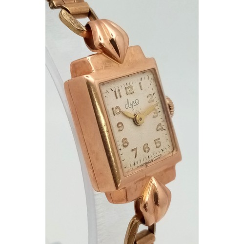 1278 - A Rare Vintage Russian 14K Gold Watch. Rolled gold expandable strap. 14k gold hallmarked case. 17mm.... 