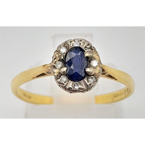 1057 - 14K YELLOW GOLD DIAMOND & SAPPHIRE CLUSTER RING. TOTAL WEIGHT 2.05G SIZE O