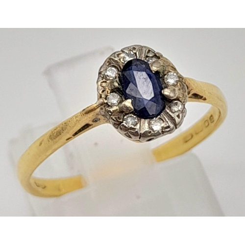 1057 - 14K YELLOW GOLD DIAMOND & SAPPHIRE CLUSTER RING. TOTAL WEIGHT 2.05G SIZE O