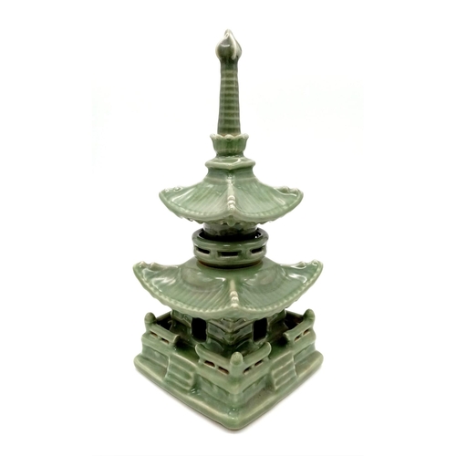 1563 - Antique Celadon Pagoda, Exceptionally high quality piece, probably of Chinese origin, made of three ... 