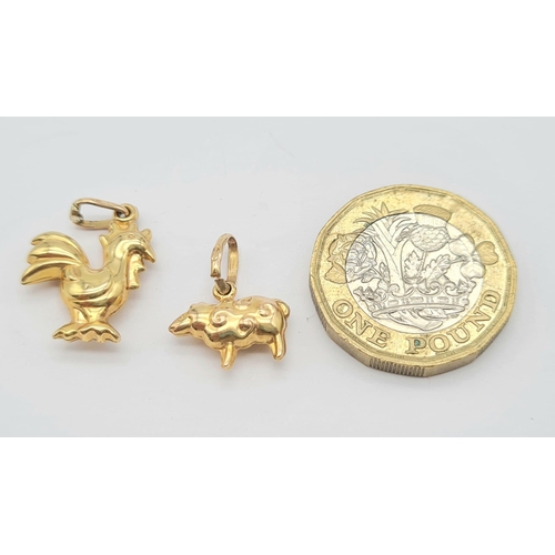 1075 - 9k yellow gold cockerel (0.8g) & sheep (0.5g) charms total weight 1.3g