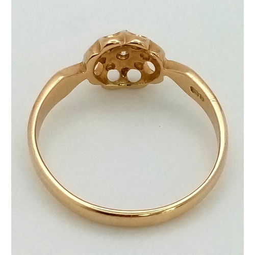 1084 - AN ANTIQUE 18K YELLOW GOLD, OLD CUT, DIAMOND CLUSTER RING. HALLMARKED BIRMINGHAM 1916. 2G TOTAL WEIG... 