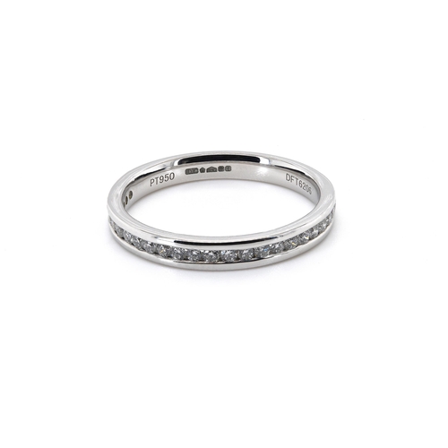 452 - Platinum Half eternity Diamond ring, 0.25ct diamonds approx, size L1/2 brand new condition.
ref 1346... 