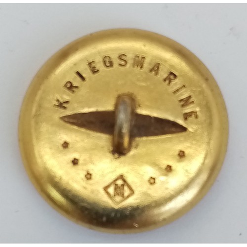 1185 - Five Original German WW2 Era Navy Kriegsmarine Uniform  Buttons. All stamped at back. Gilded metal -... 