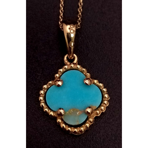 521 - An 18K Yellow Gold Turquoise Floral Pendant on an 18K Gold Disappearing Necklace. 2cm and 44cm. 2.05... 