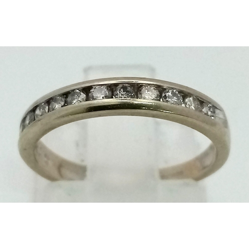 1036 - 9K WHITE GOLD DIAMOND BAND RING 0.25CT 1.5G SIZE J