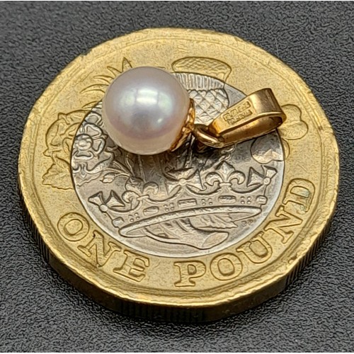 999 - 9k yellow gold pearl pendant (0.7cm pearl) and 9k yellow gold garnet & cubic zirconia pendant (garne... 