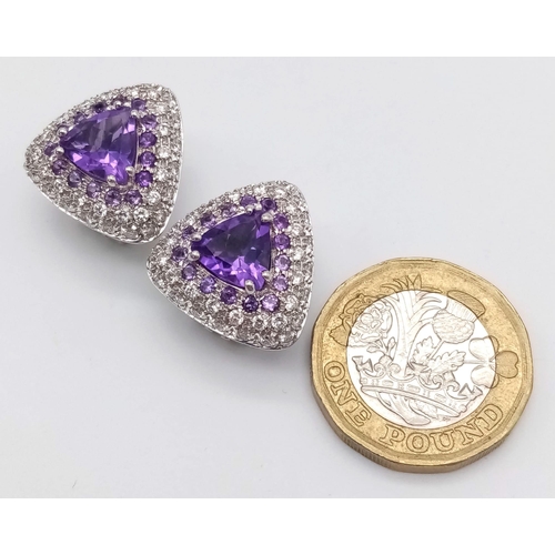 120 - A FABULOUS 18K WHITE GOLD DIAMOND AND AMETHYST RING WITH MATCHING EARRINGS .  35.5gms