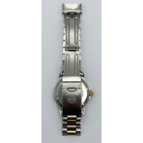 144 - A Tag Heuer 2000 Professional 200m, Swiss Made, Stainless Steel Bracelet Watch. Gold Tone, Yellow Fa... 