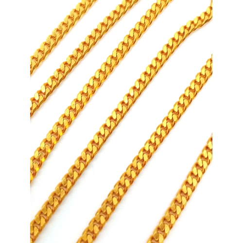 9 - A 22k Yellow Gold Flat Curb Link Necklace. 44cm. 9.35g