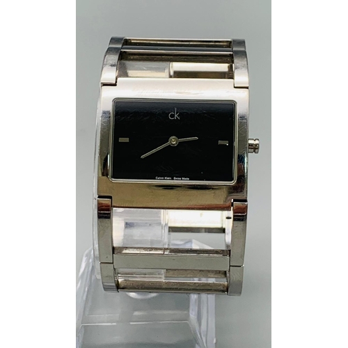 1616 - CALVIN KLEIN CK BRACELET WATCH. BLACK MOTHER OF PEARL DIAL KO4281 00 FULL WORKING ORDER. EXCELENT CO... 