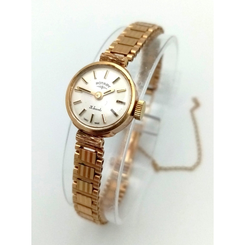 39 - A Vintage Rotary 9K Yellow Gold Mechanical Ladies Watch. 9k gold bracelet and case - 16mm. 21 jewels... 