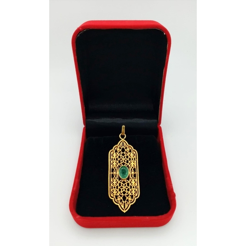 1634 - An Emerald Silver Pendant. Gold plated 925 Sterling Silver. Zambian Emerald- 2.20ct. 8.5g total weig... 