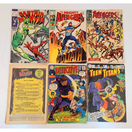 1632 - 12 Vintage Comics - Please see photos for finer details.