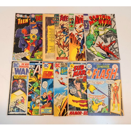 1632 - 12 Vintage Comics - Please see photos for finer details.