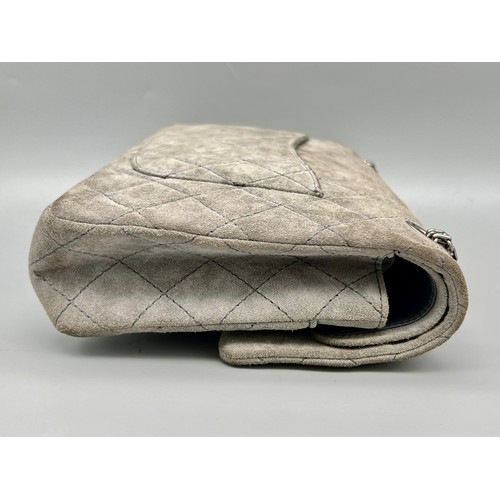 11 - A Classic Chanel Grey Suede Quilted Large Shoulder Flap Bag. Quilted soft suede exterior (worn). Gre... 