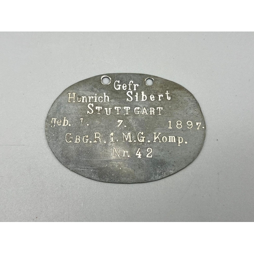 Lot 962       