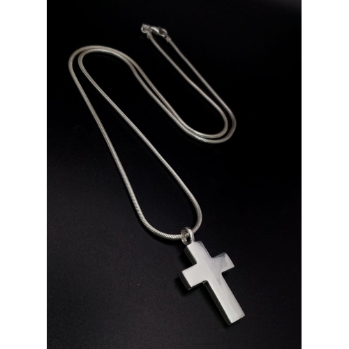 1156 - A 925 Silver Chain with 925 Silver Cross Pendant. 3cm and 48cm. 15.79g