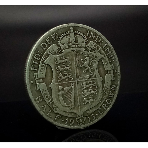 745 - A Very Good Condition 925 Silver 1915 Half Crown Coin. Weight 13.81 grams