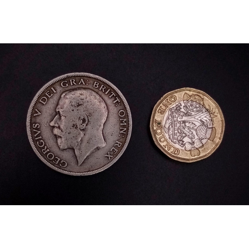 745 - A Very Good Condition 925 Silver 1915 Half Crown Coin. Weight 13.81 grams