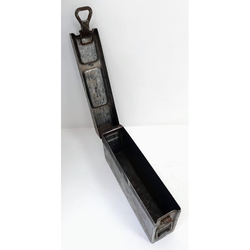 602 - WW2 German Kriegsmarine Light Weight Aluminium MG-42 Ammunition Tin. Favoured by the German Paratroo... 