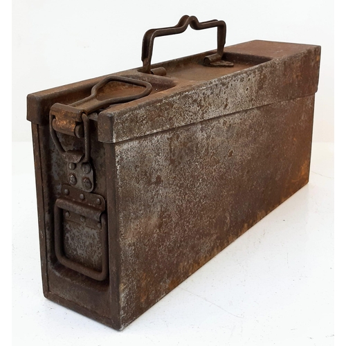 635 - WW1 German M9-08 Ammo Tin Dated 1917.
