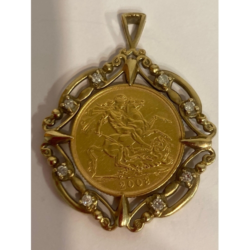 35 - Stunning 18 carat GOLD and DIAMOND PENDANT having a full SOVEREIGN mounted to Centre. Total weight 1... 