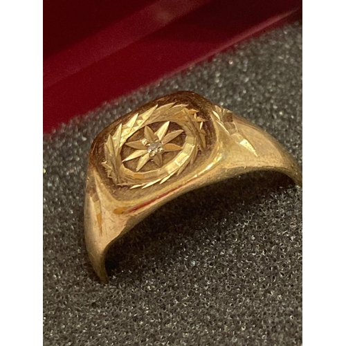 42 - Vintage Hallmarked 9 carat yellow GOLD SIGNET RING having star design to top with centre diamond det... 