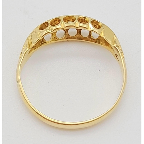 383 - 18K YELLOW GOLD EDWARD VII ANTIQUE DIAMOND RING, HALLMARKED CHESTER 1906. TOTAL WEIGHT 1.7G. SIZE G
