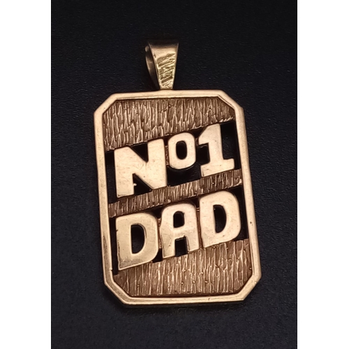 410 - 9K YELLOW GOLD NUMBER 1 DAD PENDANT. TOTAL WEIGHT 3.5G